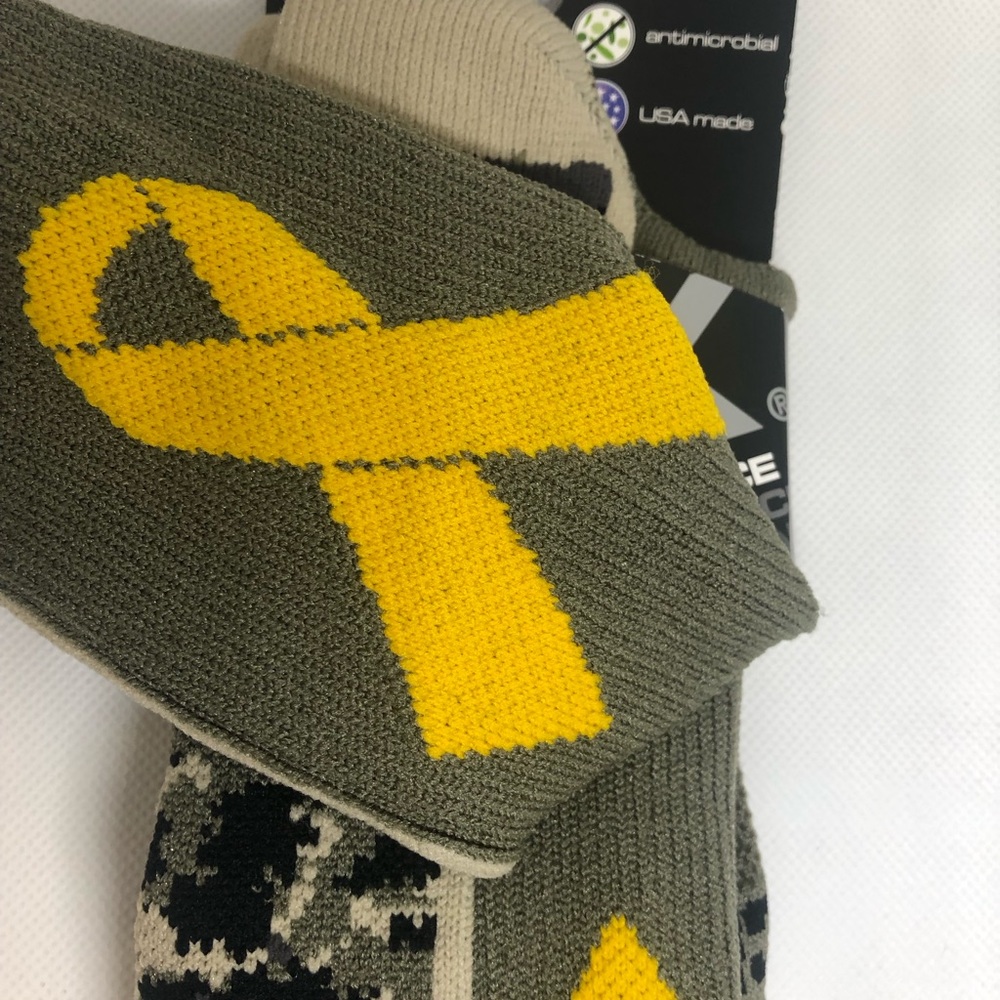 TCK Performance crew socks. Camouflage with yellow Ribbon. Size Medium